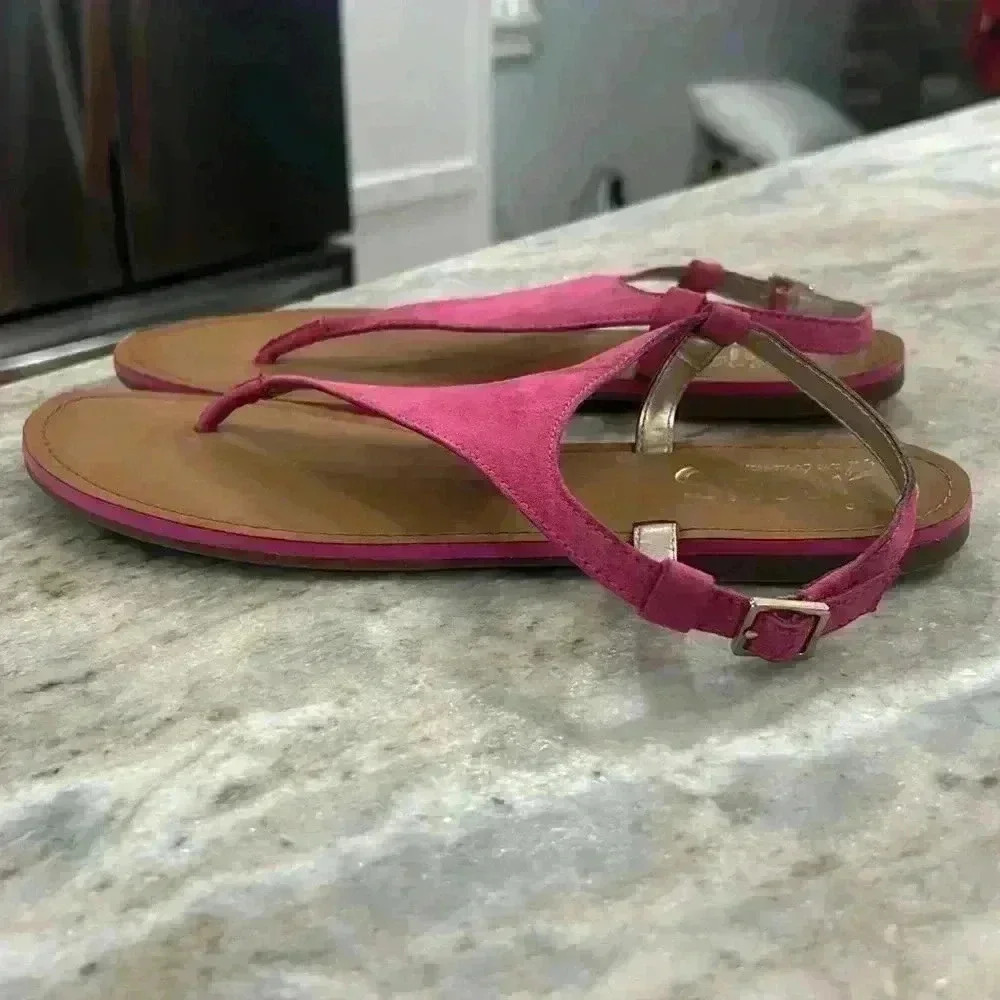 Circus by Sam Edelman sandals thong style hot pink suede. Size 9.5M - Picture 3 of 10